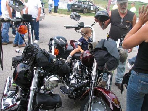 SUMMERMELTDOWN 9-10-06 (200)